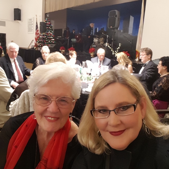 Meet your Posher, Dolly - Picture 4 of 12